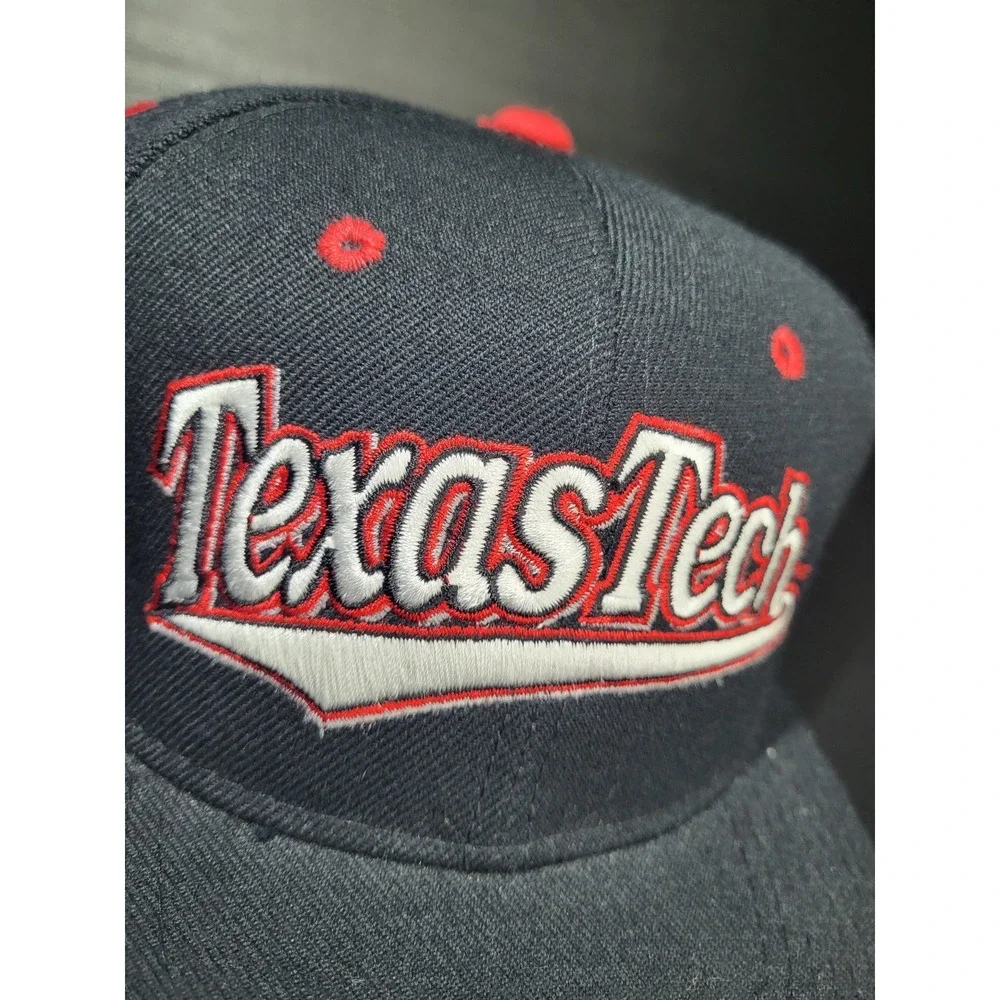 Vintage 1990's Texas Tech Red Raiders Hat Cap Fitted 7‎ 1/2 Black Zephyr Graf-X